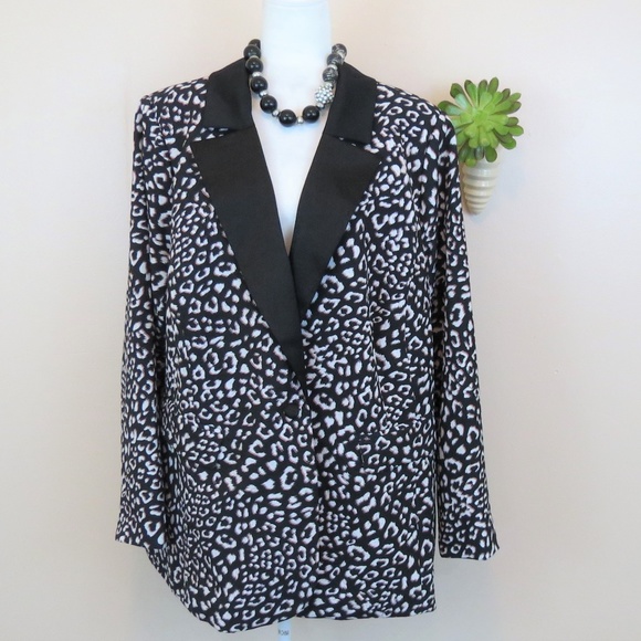 Eloquii Jackets & Blazers - Eloquii Black Leopard Tuxedo Jacket Blazer 26